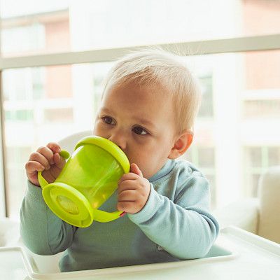 Vauvan lyhytkestoinen altistuminen juomaveden mikrobeille suojasi allergiselta herkistymiseltä