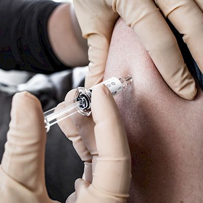Suomalaislääkärit pitävät rokotteita turvallisina
