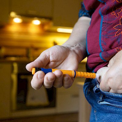 Insuliinihoidon aloittamisen  ajankohta ja perusteet  tyypin 2 diabetekseen sairastuneilla