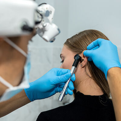 Potilasvahinkoja tapahtui eniten nenän sivuonteloiden tähystyskirurgiassa