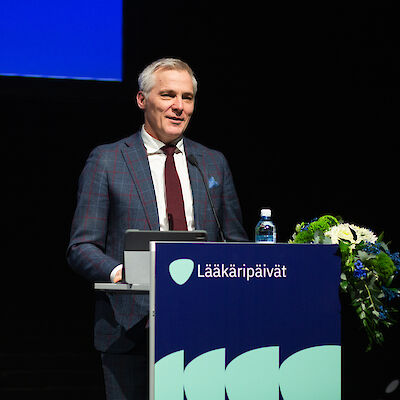 Adlercreutz nostaisi edelleen aloituspaikkoja