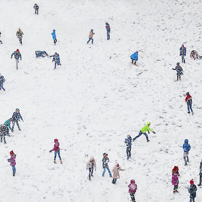 Koululaisten laajat tarkastukset säilyvät