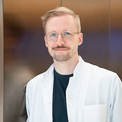 Väkivallan aiheuttamia kasvomurtumia eniten pienituloisilla miehillä