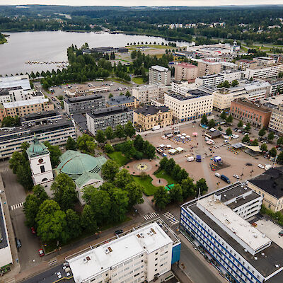 Tekoälyassistentti sujuvoittaa kirjaamista Kanta-Hämeessä