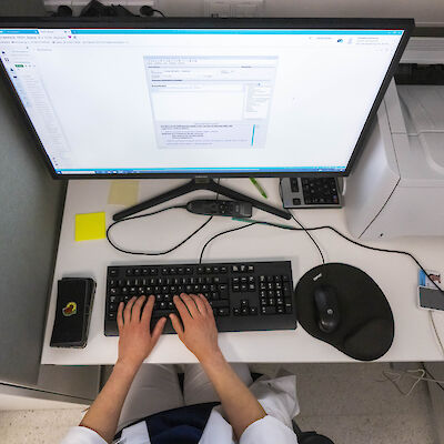 Suomalaiset tukevat terveystietojen tutkimuskäyttöä – vain runsas puolet antaisi asiakastietoja yliopistoille ja tutkijalääkäreille