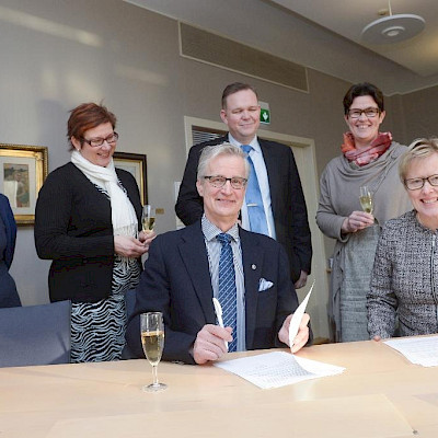 Palkkiotilitykset e-aikaan