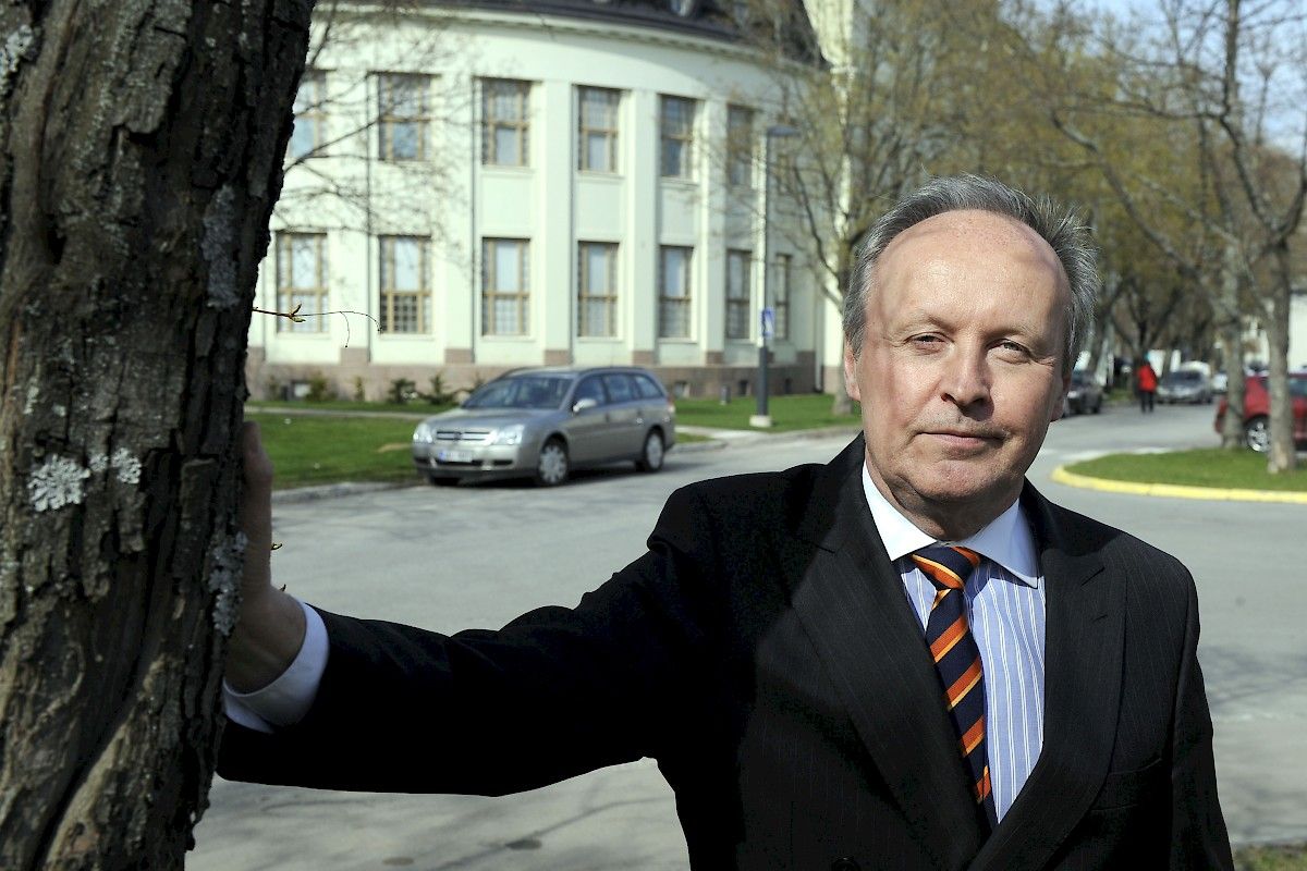 Kansikuva