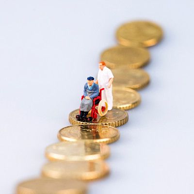Lomauttaminen lisäsi kustannuksia