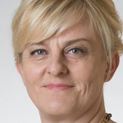 Sosiaali- ja terveysministeriksi nousee entinen anestesiahoitaja