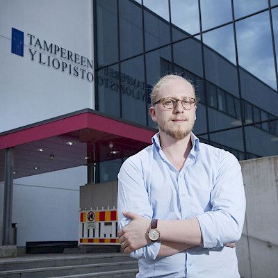 Tulevat lääkärit ja sairaanhoitajat opiskelevat yhdessä