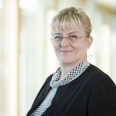 Ministeri kannattaa varovaista valinnanvapautta