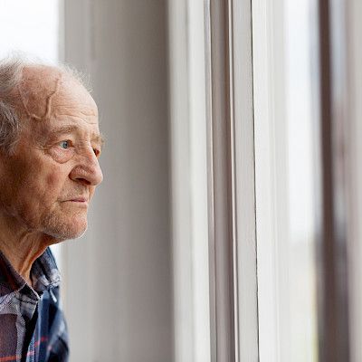 Alzheimer-potilaat käyttävät paljon kipulaastareita