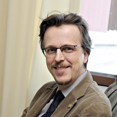 Pertti Saloheimosta lääketieteellinen päätoimittaja