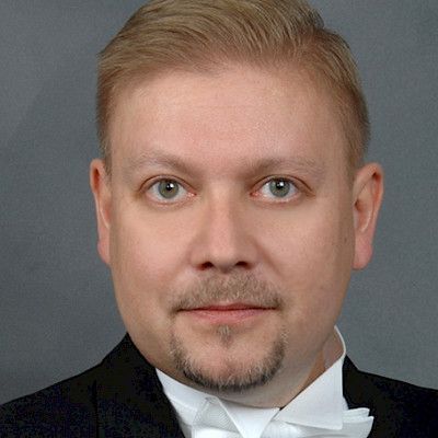 Biomateriaalit ja kantasoluhoidot eivät vielä korvaa omaa luusiirrettä kallokirurgiassa