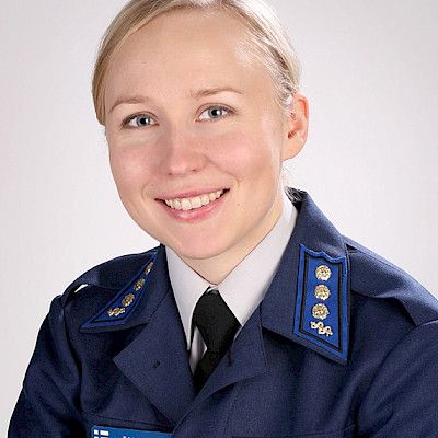Kommunikaatiokuulosuojaimet parantavat sotilaslentäjien viestintää