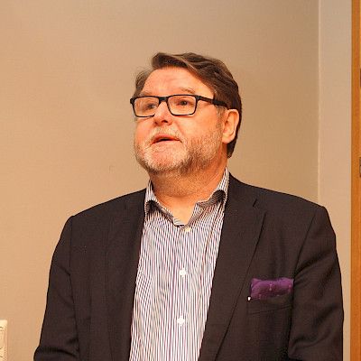 Esa Ilmolahti eläkkeelle