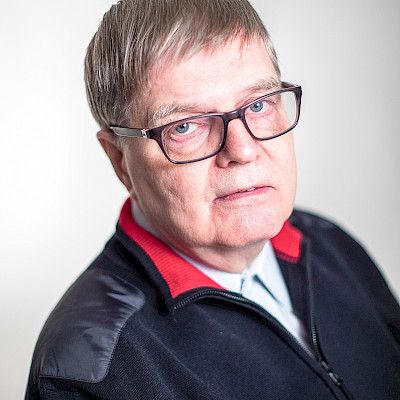 Sädetyksen, hypo- ja hypertermian vaikutus luonnollisten tappajasolujen elossaolo- ja tappokykyyn