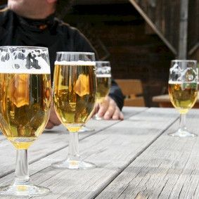 Juomatavat vaikuttavat alkoholipoliittisiin mielipiteisiin