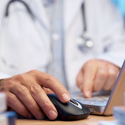 Virus iski – kenen vastuu?