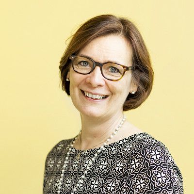 Hippokrates  ohjasi opettajaksi