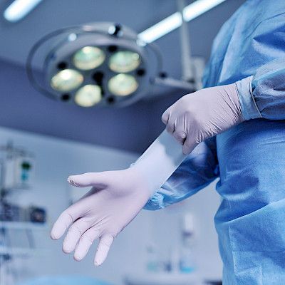 Kirurgit: Asiakasseteli voi romuttaa päivystysjärjestelmän