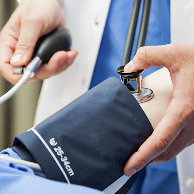 Työterveyshuollossa tehdään aiempaa vähemmän sairaanhoitokäyntejä