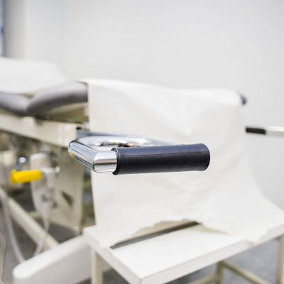 Raskaudenkeskeytyksiä viime vuonna vähiten vuosikymmeniin