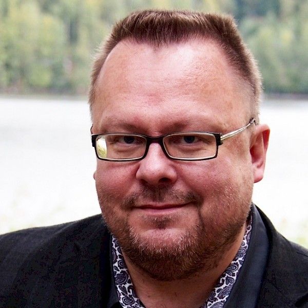 Toimijuuden esteet tarkasteluun