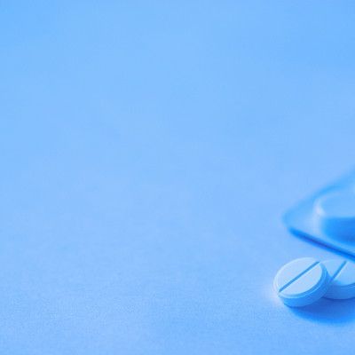 Pakolliset turvaominaisuudet tulevat reseptilääkkeiden pakkauksiin