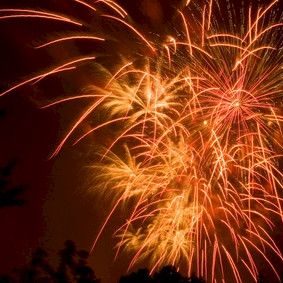 Lääkäriliitto kieltäisi silmävammoja aiheuttavat ilotulitteet