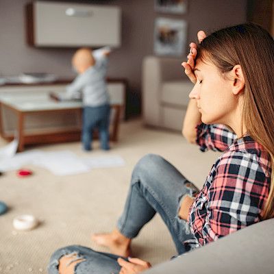 Vanhemman psyykeongelma lisää lapsen kiintymyssuhdehäiriön riskiä