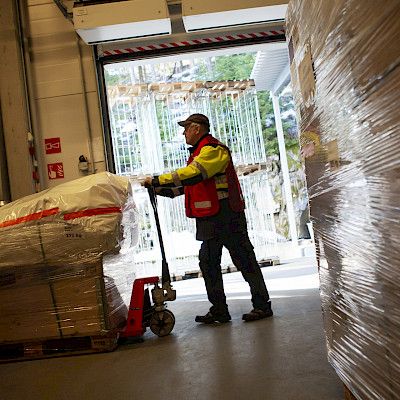 Suomalaisvarusteita lähti Mosambikin tuhoalueelle