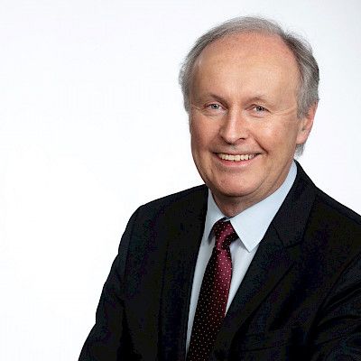 Aki Lindén: Viiden päivän hoitotakuu lääkärille pääsyyn