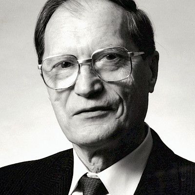 in memoriam: Jukka Oravisto 19.6.1920–19.9.2020