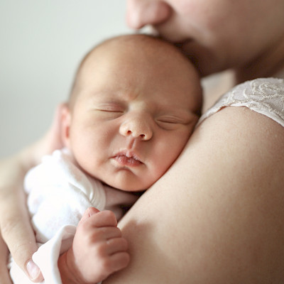 Lapsena syövän sairastaneet eivät päädy aborttiin muita useammin