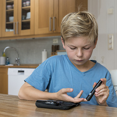 Tyypin 1 diabeteksen merkit voivat näkyä veressä jo vuosia ennen oireita