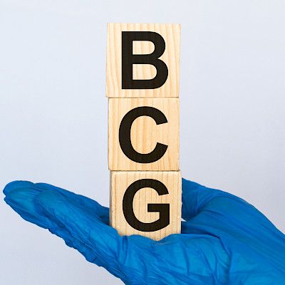 Virtsarakon BCG-huuhteluhoidon aiheuttamat infektiot luultua vaarallisempia