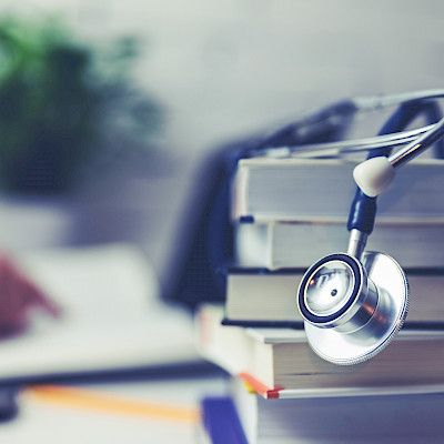 Kaksikielisten lääkäreiden  koulutus alkaa Turun ylopistossa