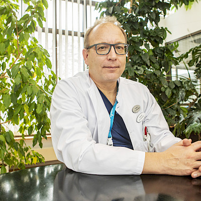 Pohjois-Savossa kuohuu – ylilääkärillä kova huoli