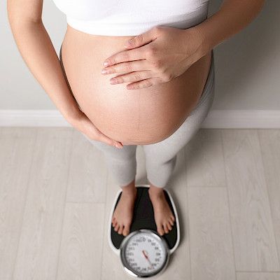 Äidin lihavuus lisää riskiä raskauskomplikaatioihin