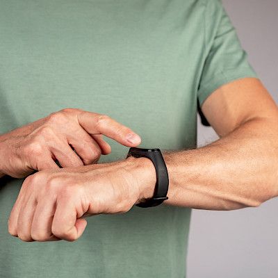 Prostate cancer patients may benefit from wristband activity tracker during androgen deprivation therapy