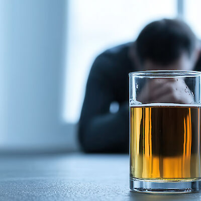 Mitä on syytä tietää alkoholitestauksista työpaikoilla?