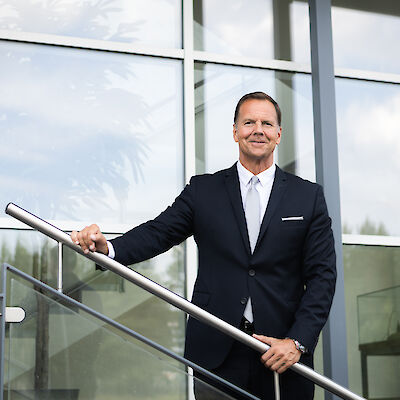 Jan Tollet eroaa Keski-Suomen hyvinvointialueen johdosta