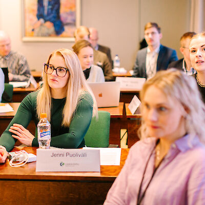 Nuoren lääkärin urapolulle etsitään uutta tukea