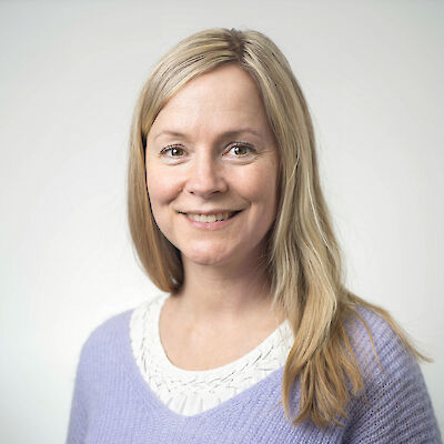 Moraalipaniikkia, lasten suojelua vai lasten laiminlyöntiä?