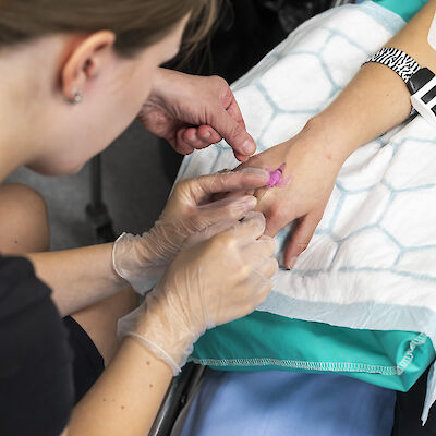 Lääketieteen alojen ensikertalaiskiintiö nousee 70 prosenttiin