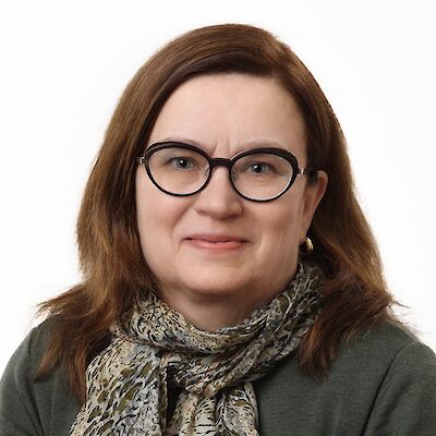 Kansallinen syöpästrategia huomioi ikääntyneet syöpään sairastuneet