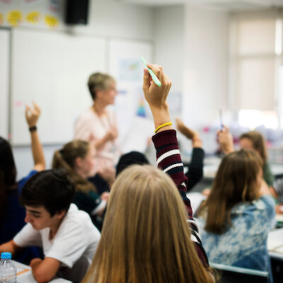 Varhainen ADHD-diagnoosi oli yhteydessä parempaan peruskoulun päättötodistukseen