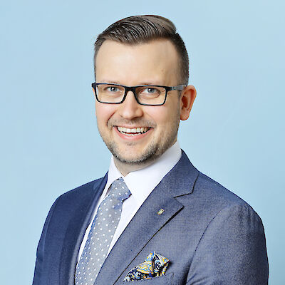 Hallinto ei saa olla piiloleikkiä