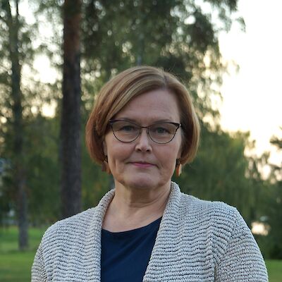 THL:n ylilääkäri: Samat terveyspalvelut pitäisi kuulua myös kotikoululaisille